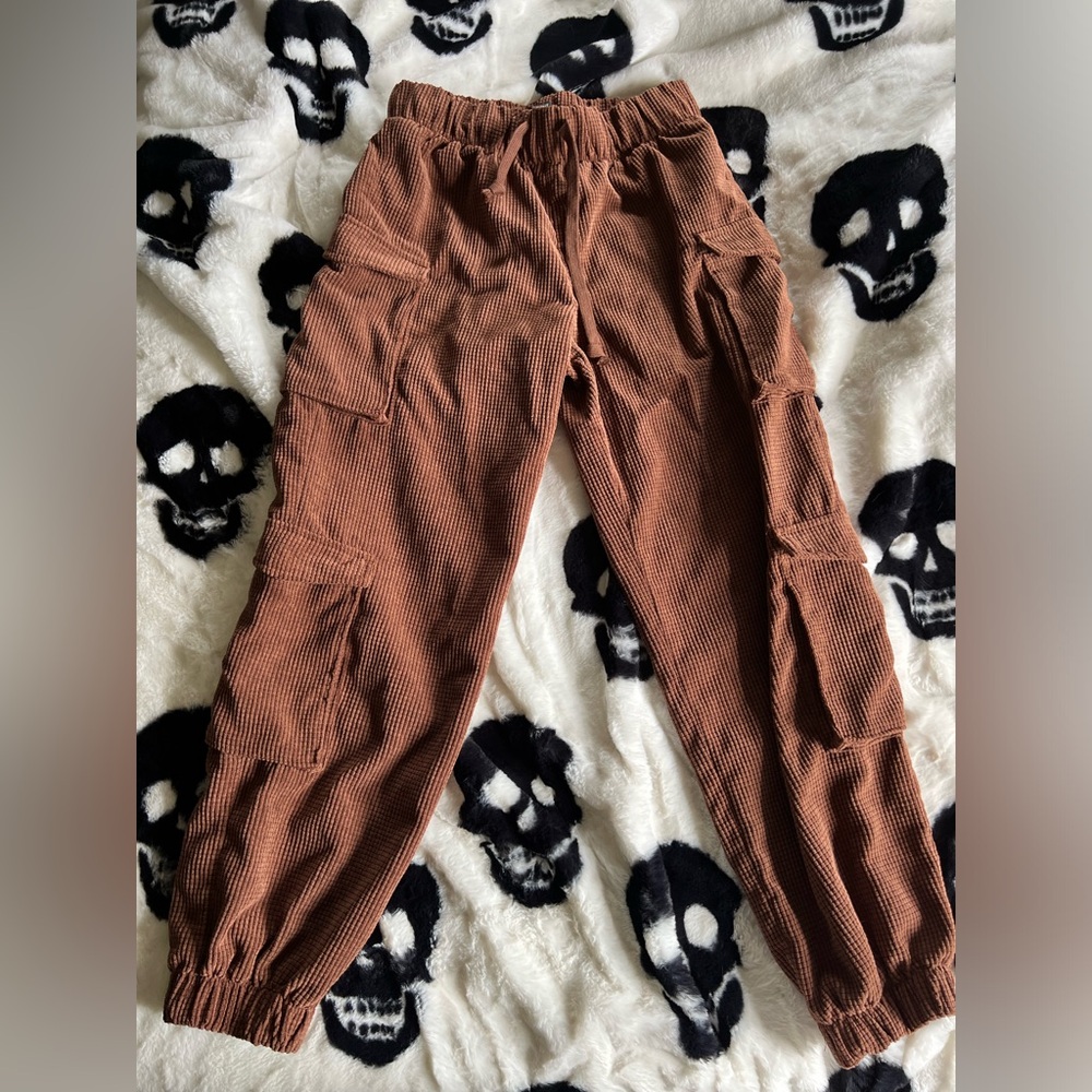 Camel joggers